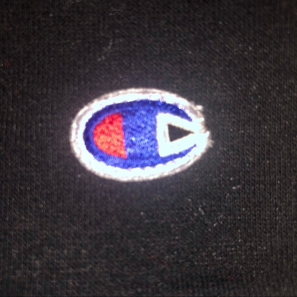 Black Champion Crewneck Sweater - Picture 4 of 5